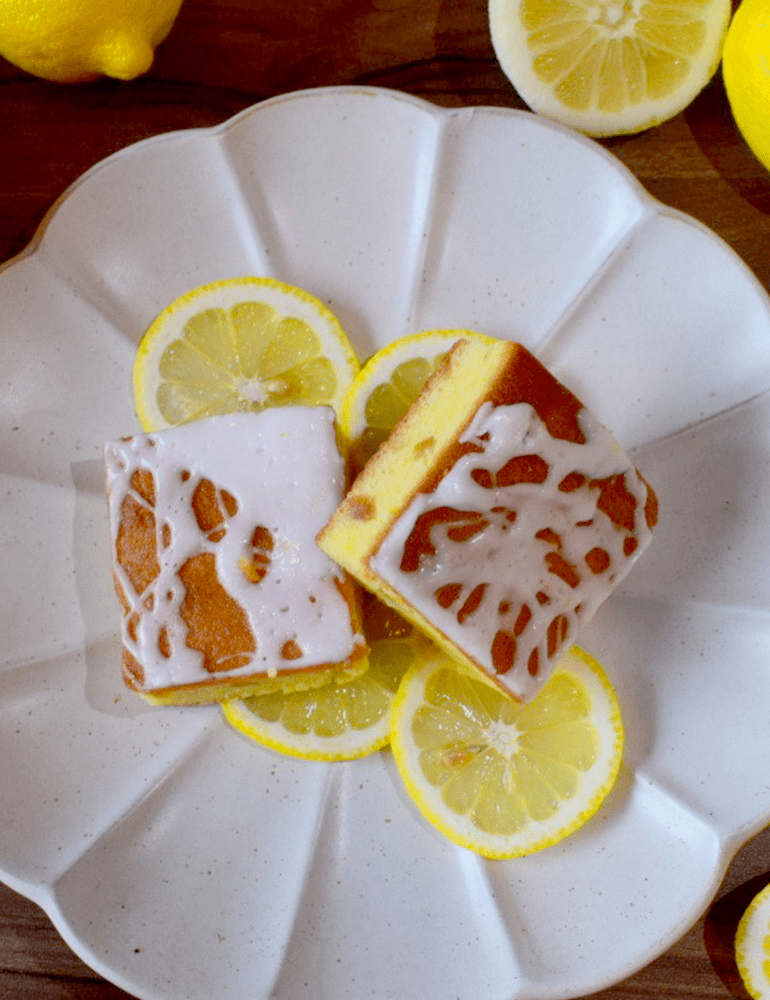 菓子屋 hoTAteで提供しているレモンケーキ